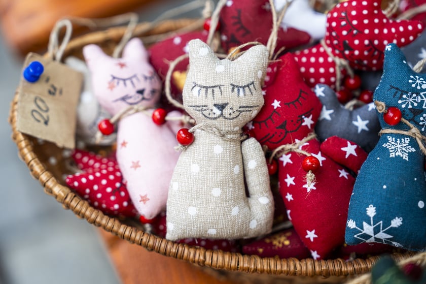 Jarmark Bożonarodzeniowy 2024 we Wrocławiu - na zdjęciach produkty, które można kupić na jarmarku